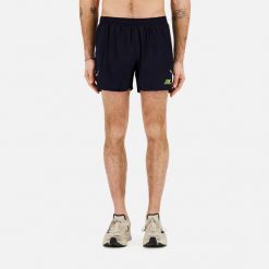 Krótkie lekkie męskie bieganie ELITE. Czarne spodnie sportowe męskie BODYCROSS, l, bez wzorów, ze skóry, do biegania. W wyprzedaży za 245.99 zł.