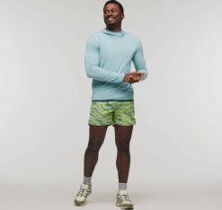 M'S Sombra Sun Hoodie, Sea Spray, M. Niebieskie bluzy męskie Cotopaxi, m, bez wzorów, bez kaptura. Za 305.64 zł.