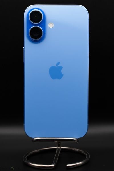Smartfon Apple iPhone 16 128GB Blue. Niebieskie smartfony Apple. Za 2,689.99 zł.