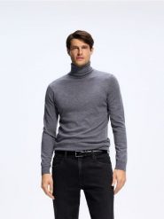 Golf z wełny merino - szary. Szare swetry męskie Reserved, l, bez wzorów, z wełny, bez kołnierzyka, bez ramiączek. Za 199.99 zł.