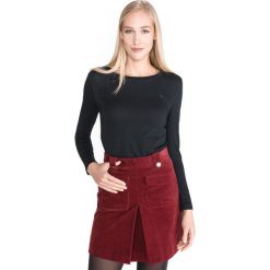 Calvin Klein Koszulka Czarny. Czarne bluzki damskie Calvin Klein, l, bez wzorów, z bawełny, bez kołnierzyka, bez ramiączek. Za 154.95 zł.