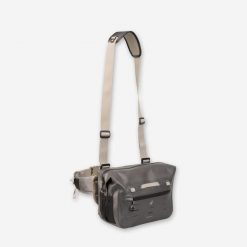 Torba wędkarska na ramię / pasek Caperlan 900 12 l. Szare torby na ramię męskie CAPERLAN, z materiału, na ramię. Za 349.99 zł.