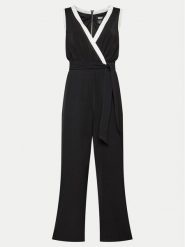 DKNY Kombinezon DD4B201A Czarny Regular Fit. Czarne sukienki damskie DKNY, bez wzorów, z syntetyku, bez kołnierzyka, bez ramiączek. Za 629.99 zł.