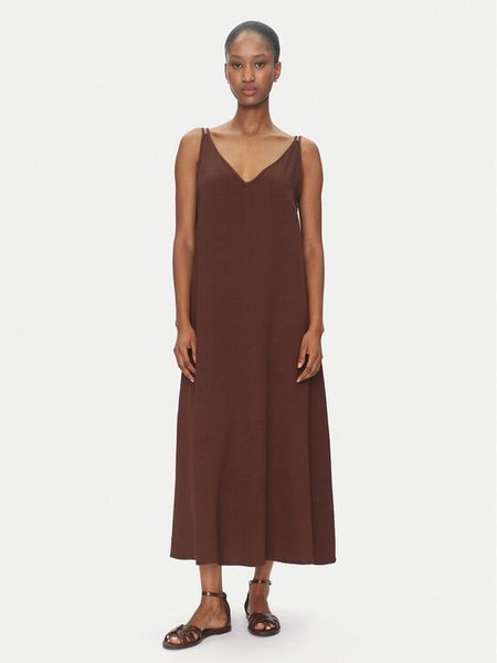 ViCOLO Sukienka letnia TD0758 Brązowy Regular Fit. Brązowe sukienki damskie ViCOLO, na lato, m, bez wzorów, z wiskozy, bez kołnierzyka, bez ramiączek. Za 229.99 zł.