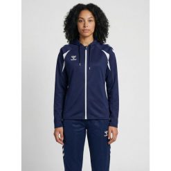 Damska bluza dresowa z kapturem Hummel Core 2.0. Białe bluzy damskie Hummel, bez wzorów, z dresówki, sportowe, bez ramiączek, z kapturem. Za 268.00 zł.