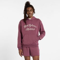 Bluza męska New Balance MT51935FDP – fioletowa. Fioletowe bluzy męskie New Balance, l, z aplikacjami, z bawełny, z kapturem. Za 269.99 zł.