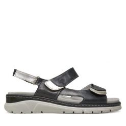 Sandały Suave. Czarne sandały damskie Suave, bez wzorów, bez obcasa, na koturnie, bez zapięcia. Za 449.99 zł.