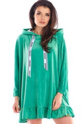 Przedłużona Bluza Welurowa z Falbanką - Zielona. Zielone bluzy damskie Awama, uniwersalny, bez wzorów, z elastanu, bez ramiączek, bez kaptura. Za 269.90 zł.