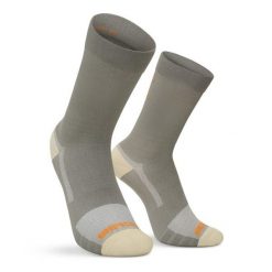 Turystyczne skarpety rowerowe Kolarstwo Siroko ST1 Green. Zielone skarpetki damskie SIROKO, bez wzorów, z tkaniny. Za 55.00 zł.