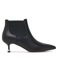 Botki Liu Jo. Czarne botki damskie Liu Jo, bez wzorów, bez obcasa, na szpilce, bez zapięcia. Za 829.99 zł.