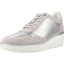 Buty GEOX D ILDE A Szary. Szare obuwie trekkingowe damskie Geox, ze skóry, bez zapięcia. Za 379.99 zł.