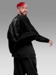 4F Bluza bomberka oversize męska 4F x Tomasz Fornal - czarna S. Czarne bluzy sportowe męskie 4F, l, bez wzorów, z dzianiny, bez kaptura. Za 269.99 zł.