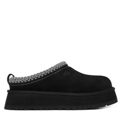 Śniegowce Ugg. Czarne śniegowce damskie UGG, bez zapięcia. Za 639.99 zł.