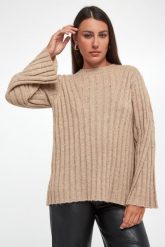 Sweter damski z cekinami TWINSET ACTITUDE. Swetry nierozpinane damskie Twinset Milano, xs, bez wzorów, bez kołnierzyka, bez ramiączek. Za 789.00 zł.