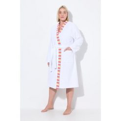 Damskie szlafrok z dzianiny dresowej brzegi w paski wiązany pasek długi rękaw. Białe szlafroki damskie Ulla Popken, plus size, bez wzorów, z bawełny, plus size, bez ramiączek, bez kaptura. Za 279.99 zł.