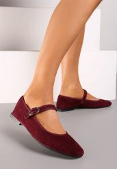 Bordowe Balerinki w Stylu Mary Jane z Kwadratowym Noskiem i Klamerką Nairelle. Czerwone balerinki damskie Born2be, bez wzorów, z jeansu, eleganckie, bez obcasa, bez zapięcia. Za 54.99 zł.