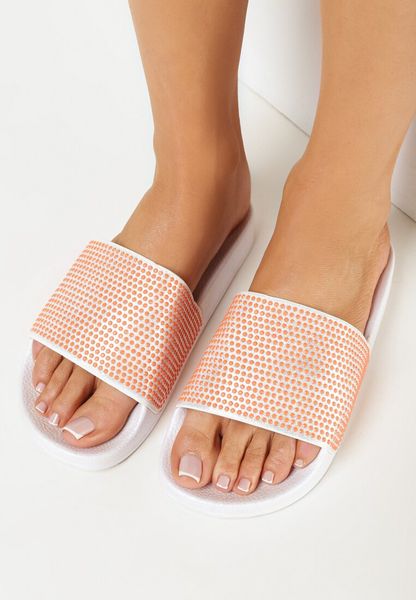 Pomarańczowe Klapki z Szerokim Paskiem i Cyrkoniami Olitia. Brązowe klapki damskie Born2be, bez wzorów, wakacyjne, bez obcasa, na płaskiej podeszwie, bez zapięcia. Za 39.99 zł.