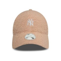 Czapka baseballowa damska New York Yankees Borg 9forty. Czerwone czapki damskie New Era, bez wzorów, sportowe. Za 185.00 zł.