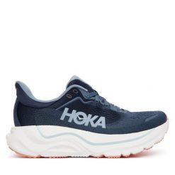 Buty do biegania Hoka. Niebieskie obuwie sportowe damskie HOKA, bez wzorów, bez zapięcia, do biegania. Za 729.99 zł.