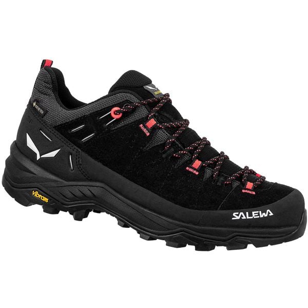 Buty trekkingowe damskie Salewa Alp Trainer 2 Gtx. Czarne obuwie trekkingowe damskie Salewa, z materiału, bez zapięcia. Za 1,029.99 zł.