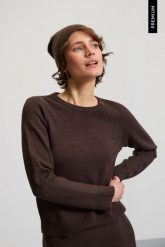Czapka beanie brązowa. Brązowe czapki damskie MOODO, bez wzorów, z elastanu. Za 49.99 zł.