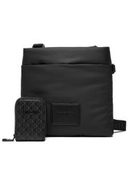 Calvin Klein Saszetka Puffer Utility Flatpack LV04D3224G Czarny. Czarne torby na ramię męskie Calvin Klein, z materiału. Za 369.99 zł.