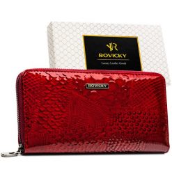 Portfel damski w typie piórnika z lakierowanej skóry naturalnej i ekologicznej Rovicky RPN-25-RSP. Czerwone portfele damskie ze skóry. Za 64.00 zł.