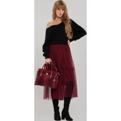 Bordowa Torebka Alphale. Czerwone torebki do ręki damskie Renee, bez wzorów, ze skóry, duże, z nadrukiem, bez dodatków. Za 149.99 zł.