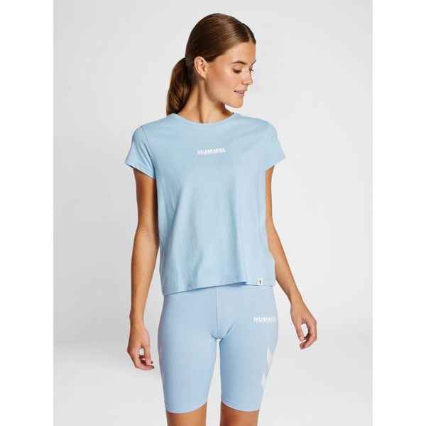 Koszulka damska Hummel Legacy. Niebieskie koszulki sportowe damskie Hummel, bez wzorów, bez ramiączek, do piłki nożnej. Za 135.50 zł.