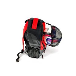 Torba sportowa ekologiczna Pelota - wodoodporna - czerwono-czarna. Czerwone torby sportowe męskie POWER SHOT, bez wzorów, duże. W wyprzedaży za 137.56 zł.