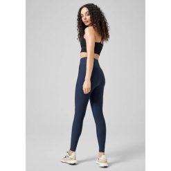 Legginsy Damskie Fitness Casall Z Wysokim Stanem. Niebieskie legginsy damskie Casall, bez wzorów, z materiału. Za 199.00 zł.