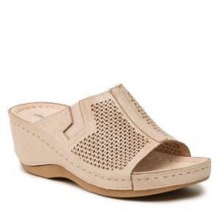 Klapki Clara Barson. Brązowe klapki damskie Clara Barson, bez wzorów, bez obcasa, bez zapięcia. Za 99.99 zł.