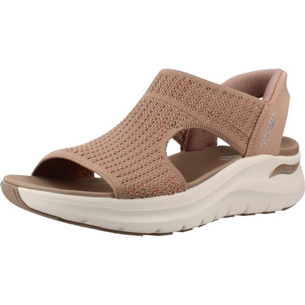 Sandały SKECHERS 119466S Brązowy. Brązowe sandały damskie Skechers, bez wzorów, z materiału, bez obcasa, bez zapięcia. Za 287.99 zł.