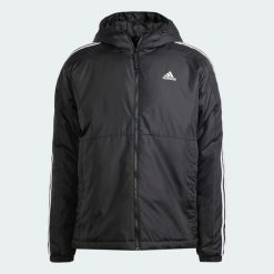 Kurtka Essentials 3-Stripes Insulated Hooded. Czarne kurtki męskie Adidas, na zimę, uniwersalny, bez wzorów, z materiału, klasyczne, z kapturem. Za 399.00 zł.