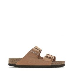 Klapki turystyczne uniseks Birkenstock Arizona Earthy Vegan Pecan. Brązowe klapki męskie Birkenstock, bez wzorów, ze skóry, bez zapięcia. Za 534.00 zł.