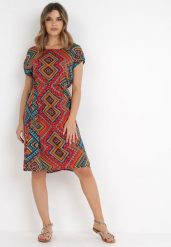 Czerwona Sukienka Khloratea. Czerwone sukienki damskie Born2be, na lato, l, bez wzorów, z materiału, boho, bez kołnierzyka, bez ramiączek, mini. Za 39.99 zł.