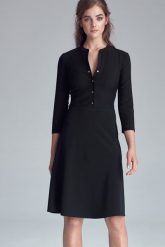 Czarna Casualowa Skromna Sukienka Zapinana na Napki. Czarne sukienki damskie Nife, xxl, bez wzorów, z elastanu, wizytowe, bez kołnierzyka, bez ramiączek. Za 247.90 zł.