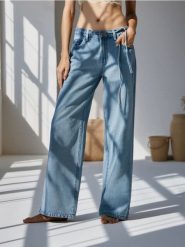 Jeansy super baggy z paskiem - niebieski. Niebieskie jeansy damskie Sinsay, bez wzorów, z jeansu. W wyprzedaży za 33.99 zł.