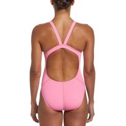 Strój Kąpielowy Nike Hydrastrong Solid Fastback – Różowy – Rozmiar 34. Czerwone stroje kąpielowe damskie Nike, bez wzorów. Za 1,233.98 zł.