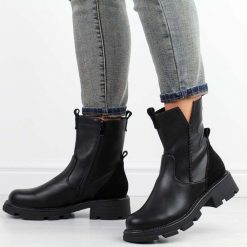 Czarne wysokie botki damskie Potocki 96302. Czarne botki damskie POTOCKI, na jesień, bez wzorów, z polaru, eleganckie, z okrągłym noskiem, bez obcasa, bez zapięcia. Za 239.00 zł.
