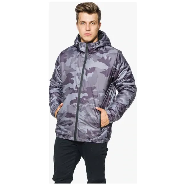 Umbro Kurtka Morr , khaki, rozmiar XXL. Brązowe kurtki męskie Umbro, m, bez wzorów, z dresówki, klasyczne, bez kaptura. W wyprzedaży za 159.99 zł.
