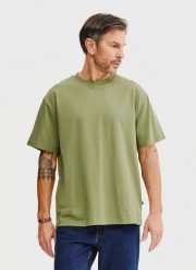 PAKO LORENTE – Zielony t-shirt oversize. Zielone t-shirty męskie Pako Lorente, xl, bez wzorów, z bawełny, bez kołnierzyka, bez ramiączek. Za 69.99 zł.