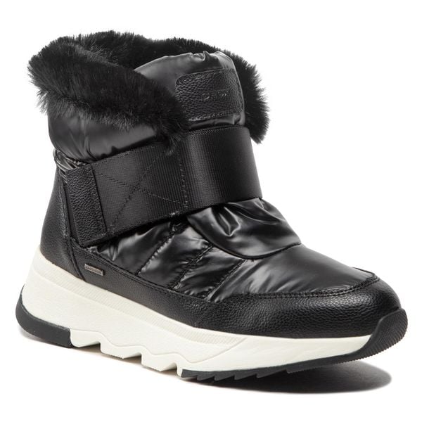 Śniegowce Geox. Czarne śniegowce damskie Geox, bez zapięcia. Za 719.99 zł.