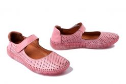 MANITU 840116-42 rosa, półbuty damskie. Czerwone półbuty damskie Manitu, na lato, bez wzorów, ze skóry, bez obcasa, bez zapięcia. Za 255.92 zł.