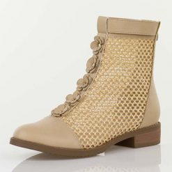 Beżowe wiosenne ażurowe botki damskie Jezzi Asa62-130. Brązowe botki damskie Jezzi, na jesień, w ażurowe wzory, z jeansu, boho, bez obcasa, na obcasie, bez zapięcia. Za 259.00 zł.