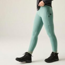 Damskie legginsy turystyczne Monira. Zielone legginsy damskie Regatta, bez wzorów. Za 199.99 zł.