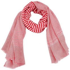 S.Oliver Szalik 39.802.91.8230 .33G1 Cherry Pop Stripe s. Czerwone szaliki damskie S.Oliver, bez wzorów. W wyprzedaży za 71.00 zł.