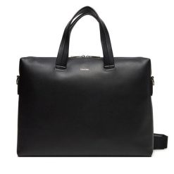 Torba na laptopa Calvin Klein. Czarne torby na laptopa damskie Calvin Klein, bez wzorów. Za 849.99 zł.