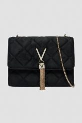 VALENTINO Czarna damska zamszowa torebka Charlotte Flap Bag. Czarne torebki do ręki damskie Valentino by Mario Valentino, bez wzorów, ze skóry ekologicznej, zamszowe, bez dodatków. W wyprzedaży za 294.99 zł.