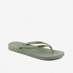 Damskie klapki Coqui. Zielone klapki damskie Coqui, bez wzorów, z materiału, sportowe, bez obcasa, bez zapięcia. Za 131.99 zł.